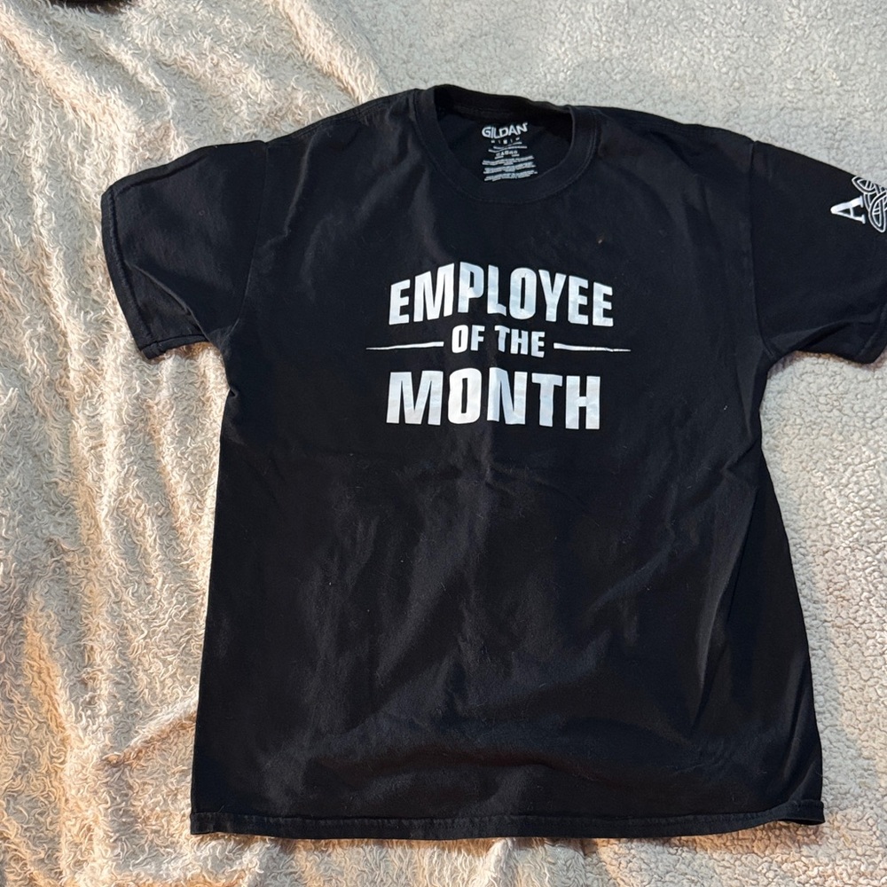 Gildan Black 'Employee of the Month' Graphic Tee